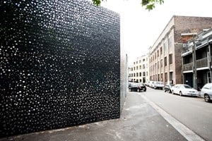 Daniel Boyd, 'What Remains', 2016. Installation view of the 20th Biennale of Sydney (2016) at Redfern Wall. Courtesy the artist, Roslyn Oxley9 Gallery, Sydney; and Station Gallery, Melbourne. Photographer: Ben Symons.